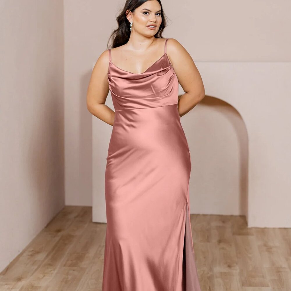 REVELRY Skye Desert Rose Bridesmaid dresses, sizes 6